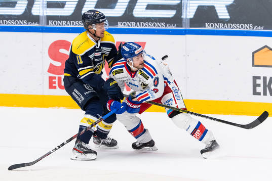 s Simon Önerud