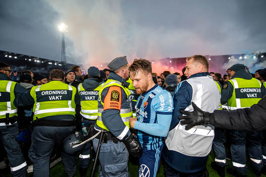 Djurgårdens Jacob Une Larsson jublar