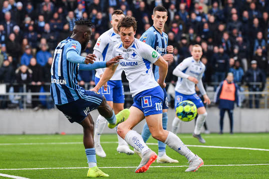 Djurgårdens Mohamed Buya Turay mot IFK Norrköpings Rasmus
