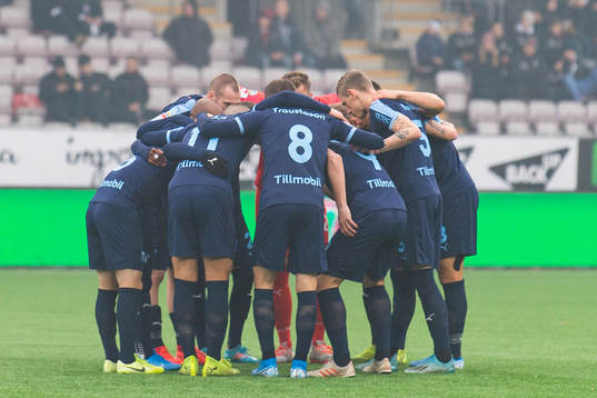 Malmö FFs spelare samlas