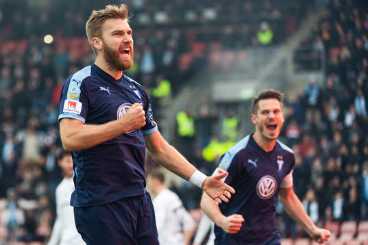Malmö FFs Rasmus Bengtsson jublar