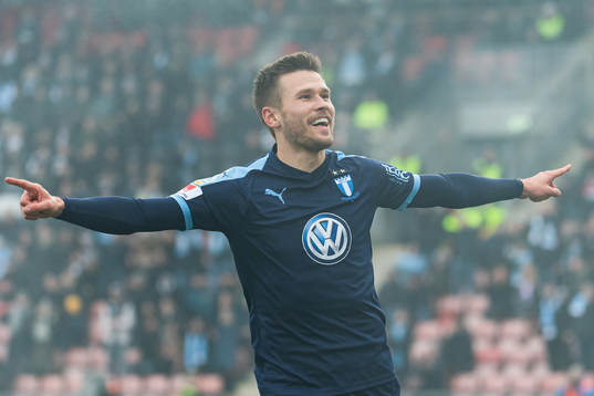 Malmö FFs Arnór Traustason jublar