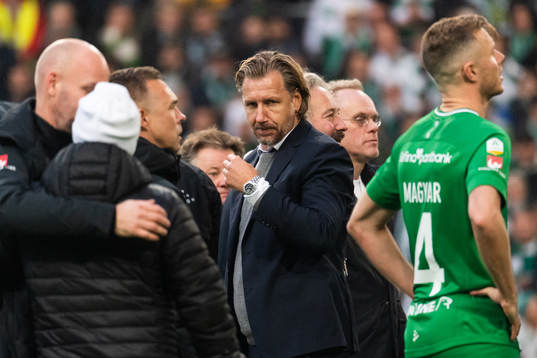 Hammarbys sportchef Stefan Janssson deppar
