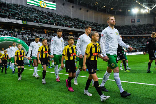 Hammarbys Darijan Bojanic gör entré