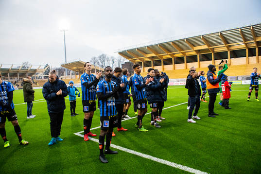 Sirius spelare tackar publiken
