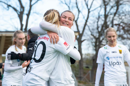 Umeås Jonna Lidberg jublar