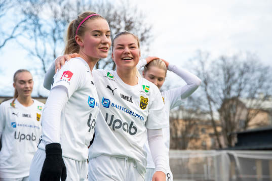 Umeås Jonna Lidberg jublar