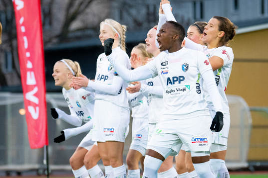 Växjös spelare jublar