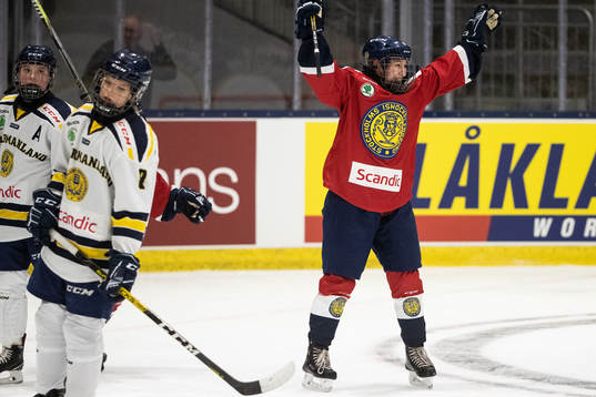StockholmsEmelie Olsson jublar