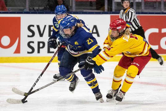 Dalarnas Nicole Hall och Smålands Elsa Theil