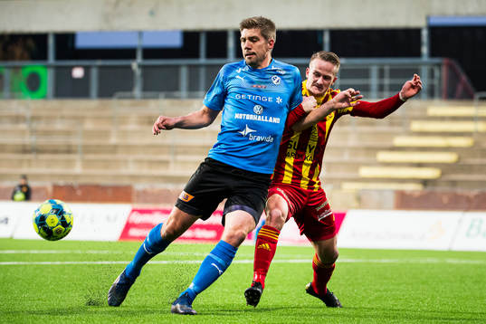 Halmstads Mikael Boman och Syrianskas Emin Grozdanic