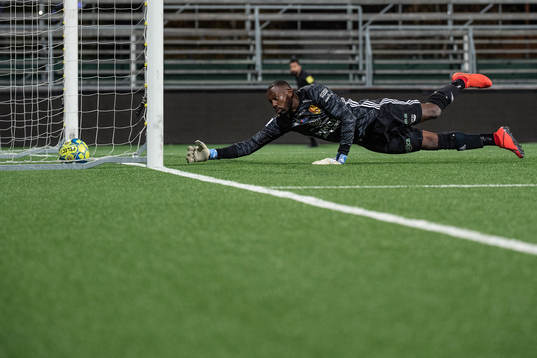 Syrianskas släpper in 0-2