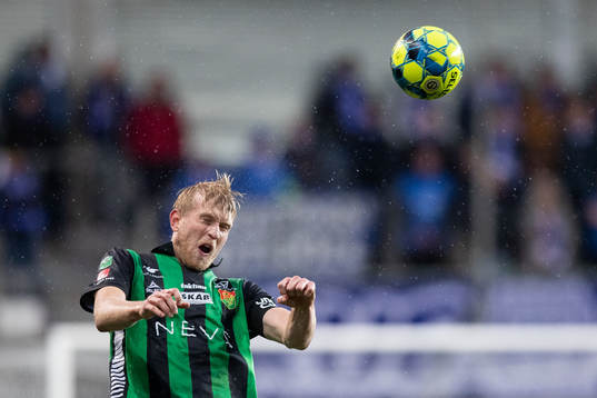 GAIS Carl Elfgren Nyström nickar