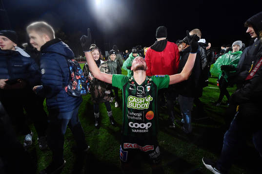 Varbergs Albert Ejupi jublar