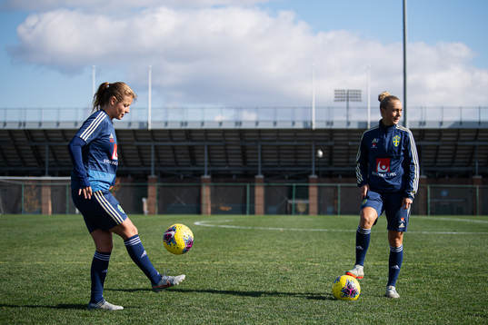Anna Anvegård and Hanna Bennison of the Swedish women’s