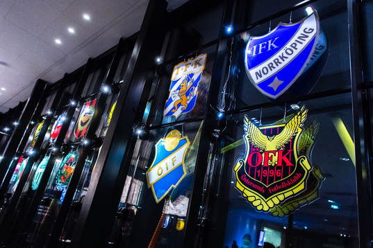 Klubbmärken tillhörande lag i Superettan och Allsvenskan