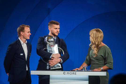 Djurgårdens Elliot Käck och Jesper Karlström med Lennart