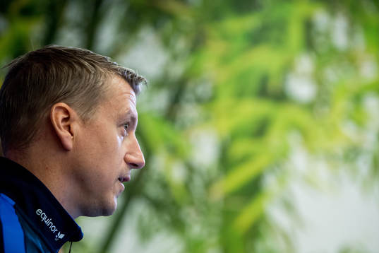 Leif Gunnar Smerud, head coach of Norway U21, presents the