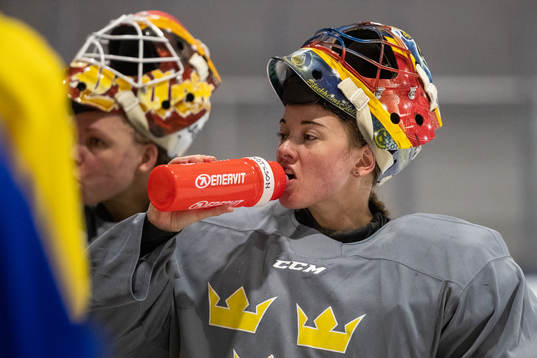 Goaltender Lovisa Berndtsson of Sweden