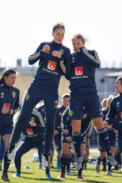 Lina Hurtig and Anna Anvegård of the Swedish women’s