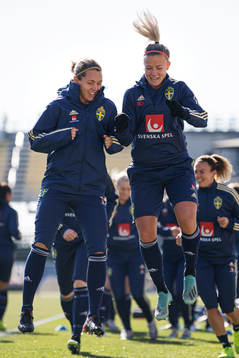 Jennifer Falk and Hanna Glas of the Swedish women’s