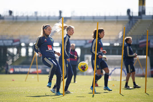 Kosovare Asllani of the Swedish women’s national football
