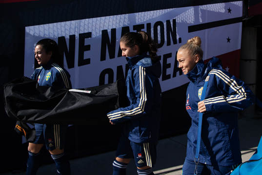 Michelle de Jongh, Loreta Kullashi and Hanna Bennison of