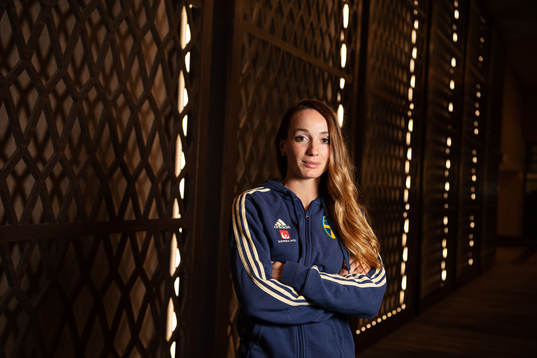 Kosovare Asllani, spelare i Sveriges damfotbollslandslag