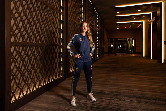 Kosovare Asllani, spelare i Sveriges damfotbollslandslag