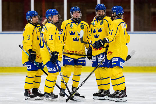Sveriges Annelie Zander, Nicole Hall, Thea Johansson, Ida