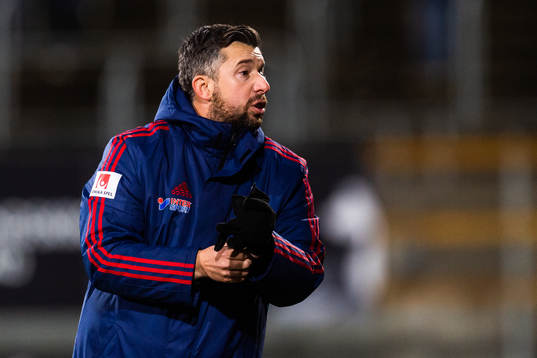 Östers tränare Dennis Velic