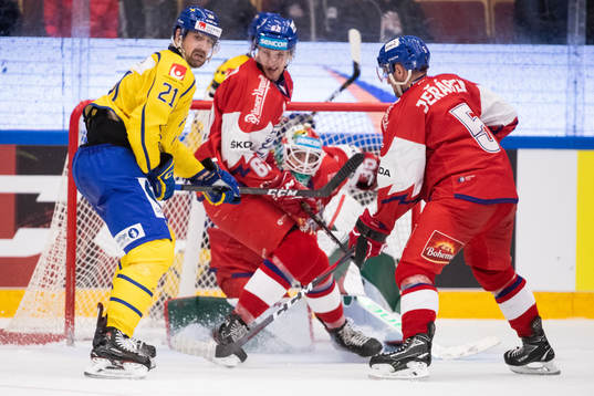 Patrik Berglund of Sweden and Andrej Sustr of Czech Republic