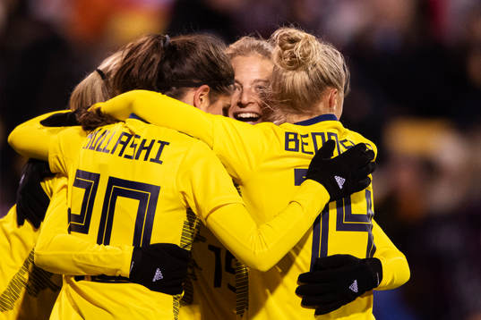 Loreta Kullashi, Anna Anvegård and Hanna Bennison of
