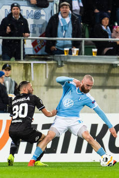 Fabio Daprela of Lugano and Jo Inge Berget of Malmö FF