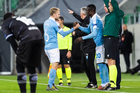 Oscar Lewicki is substituted for Bonke Innocent of Malmö FF