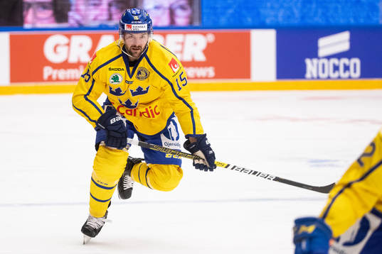 Simon Bertilsson of Sweden