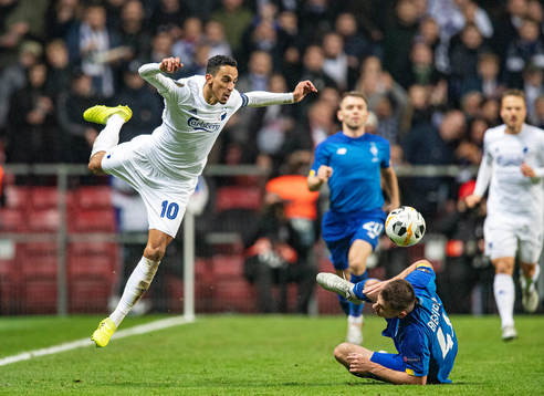 [DK=20191107: Carlos Zeca, FC København Artem Besedin,