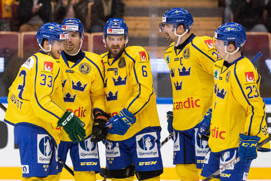 Mikael Wikstrand of Sweden cheering with Anton Rödin of