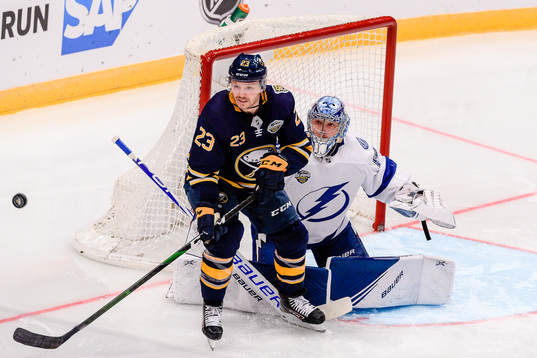 Sam Reinhart of Buffalo Sabres in front of goalkeeper