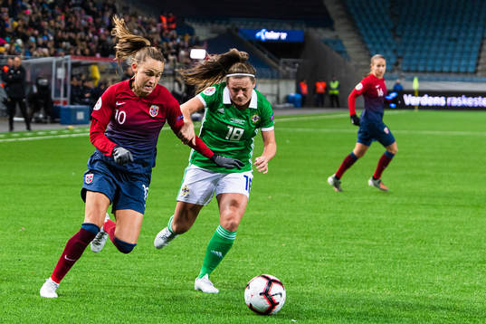 Caroline Graham Hansen of Norway and Megan Bell of Northern