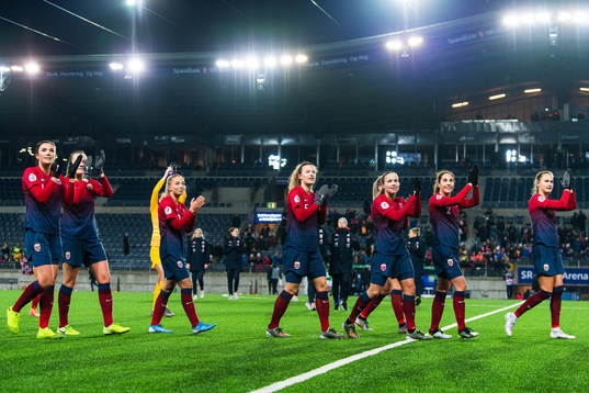 Ingrid Syrstad Engen, Rikke Bogetveit Nygard, Synne Skinnes