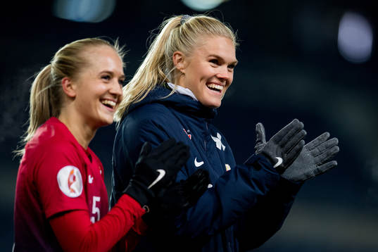 Amalie Eikeland and Kristine Leine of Norway