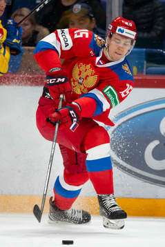 Pavel Karnaukhov #15, RUS