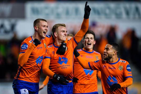 Torbjørn Agdestein of Aalesund celebrates with Holmbert