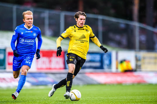 Morten Renå Olsen of Notodden and Kasper Skaanes of Start