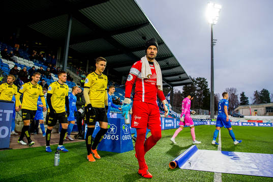 Goalkeeper Jonas Deumeland of Start