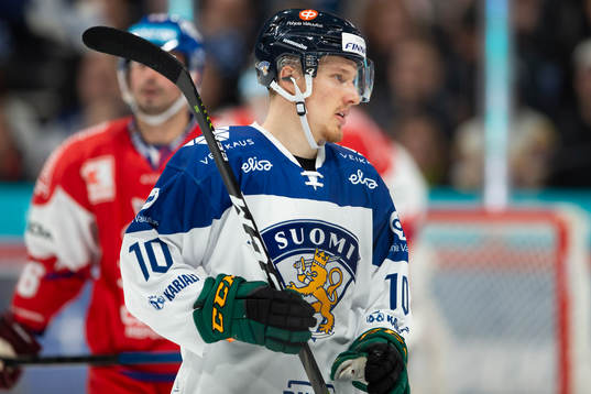 Eemeli Suomi #10, FIN