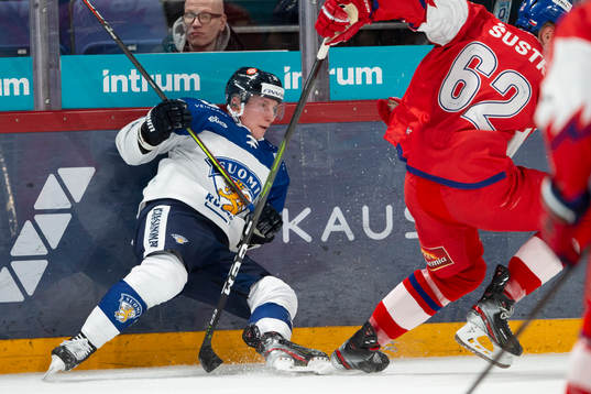 Juuso Hietanen #38, FIN, Andrej Sustr #62, CZE