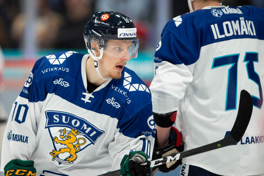 Eemeli Suomi #10, FIN, Arttu Ilomäki #75, FIN