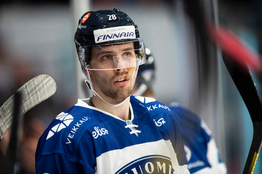 Mikko Niemelä #28, FIN